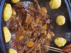 -万里闯关东铁锅炖菜馆(高新旗舰店)