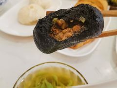 -李与白包子铺(桐梓林店)