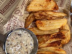 -西语·炭烧牛排(卓越中寰店)