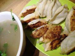 -锅贴王小吃(南大街店)