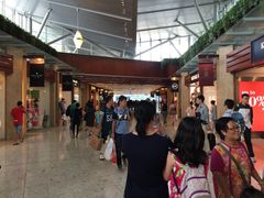 东荟城-东荟城名店仓