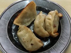 -黄阿姨锅贴大王(万航渡路店)