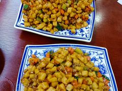 -老回回小吃(百万庄店)