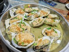 蒜蓉蒸生蚝-石岐乳鸽村(南海第三分店)