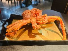 -蟹犇前•帝王蟹雪蟹(陆家嘴店)