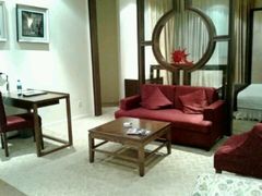 套房237-白玉兰酒店(上海田子坊马当路地铁站店)