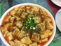 -乡土特色.冷锅鱼.牦牛肉汤锅