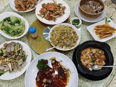-鹏城人家海鲜酒家·23年老字号(较场尾店)