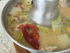 -Whampoa Keng Fish Head Steamboat @ Balestier