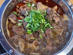 -大众跷脚牛肉馆·非遗传承单位(峨眉山店)