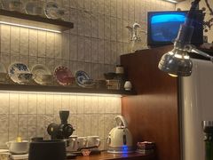 -Café Monson