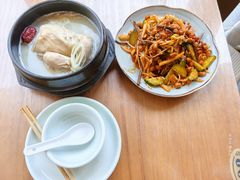 -长寿参鸡汤(朝韩风情街店)