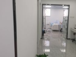 -蕾特恩专业祛痘