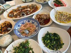 -泓历皇朝酒店(东亭店)