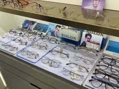 -视野联行眼镜蔡司·依视路官方授权店(顺城店)