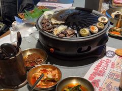 -草家酱蟹炭火烤肉店(珲春南路一店)