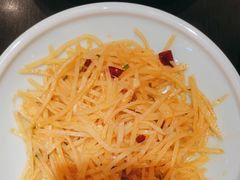 -川流不息·地道川菜·小龙虾(松东路店)