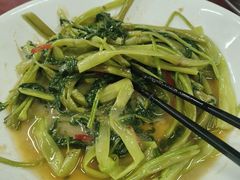 -南沙辉记烧鸡·荔枝木炭火吊烧(旧镇店)