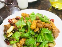 -盛宏鑫·四川鲜鱼馆(一元路店)