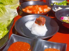 -肉甲韩国木炭烤肉(新壹街1店)