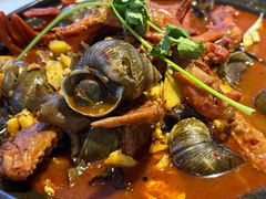 -老闵田螺馆·南昌市井菜·特色小吃(总店)