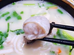 -渔米丰·广府鱼汤米线(光明广场店)