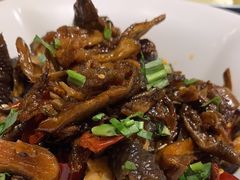 -隔壁老王·家常云南菜(花巷店)