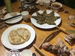 -一群羊手扒肉·火锅·早茶(远东公寓店)