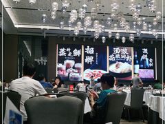 -千灯盛汇·头牌粤菜(致越优城店)