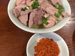 -全牛匠·乐山跷脚牛肉(西单华威约饭街店)