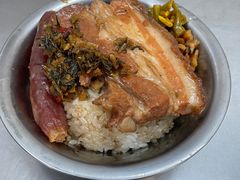 -梁阿婆廿年老牌扣肉糯米饭