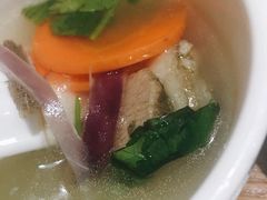 -怡妮新疆风味餐厅(东江湾路店)