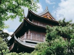 -龙华寺