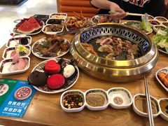 -汉江山料理级自助烤肉黑金冠(周口好吃城店)