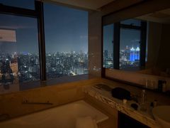 -上海龙之梦万丽酒店