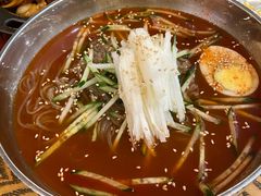 -吴草鸡爪오초닭발韩食堂(融恒盈嘉中心店)