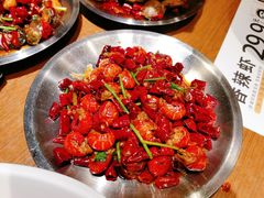 -喝丢一只鞋辣炒海鲜小烧烤(三八广场店)