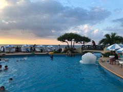 -Rizzan Sea Park Hotel Tancha Bay室内游泳池