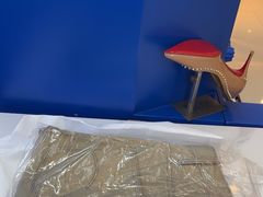 -爱革·奢品·鞋包·衣物·家居(金桥国际商业广场店)