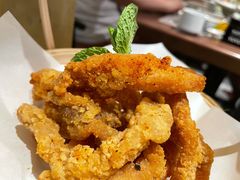 椒盐小酥肉-渔语鱼新川菜Bistro(万象天地店)