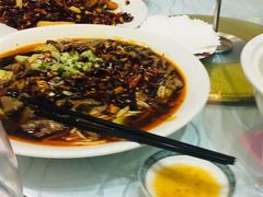 -深圳富苑皇冠假日套房酒店