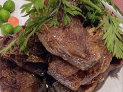 -荟廷·晶萃(陆家嘴尚悦湾店)