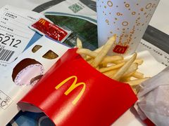 -麦当劳(保利若比邻店)