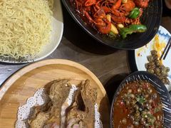 -聚汇三少·龙虾·中餐厅(莫邪路新天地店)