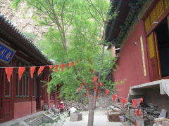 -鸡鸣山旅游风景区