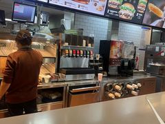 -汉堡王(梅村服务区南店)