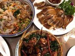 -湖泉水云间餐厅·弥勒地道菜(B座店)