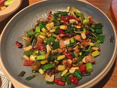 -云海肴·汽锅鸡·云南菜(天山百盛优客店)