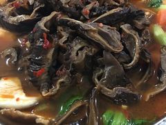 -溢心园香河肉饼总店
