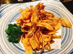 卡里卡里牛蒡-一豚轩·烧鸟·豚骨拉面(五四路店)